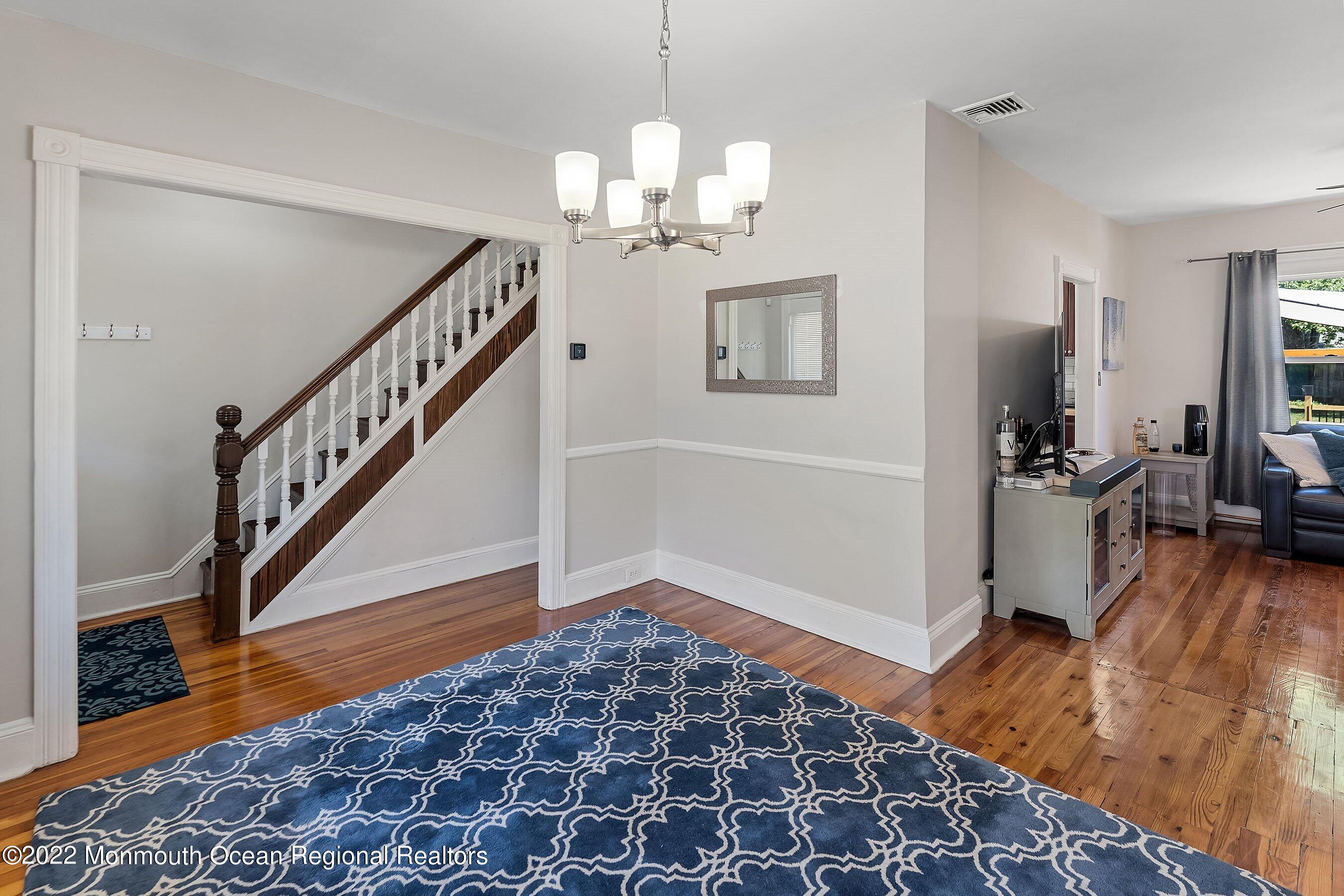 167 1st Street Keyport, NJ 07735 - Photo 13 of 31 Dining