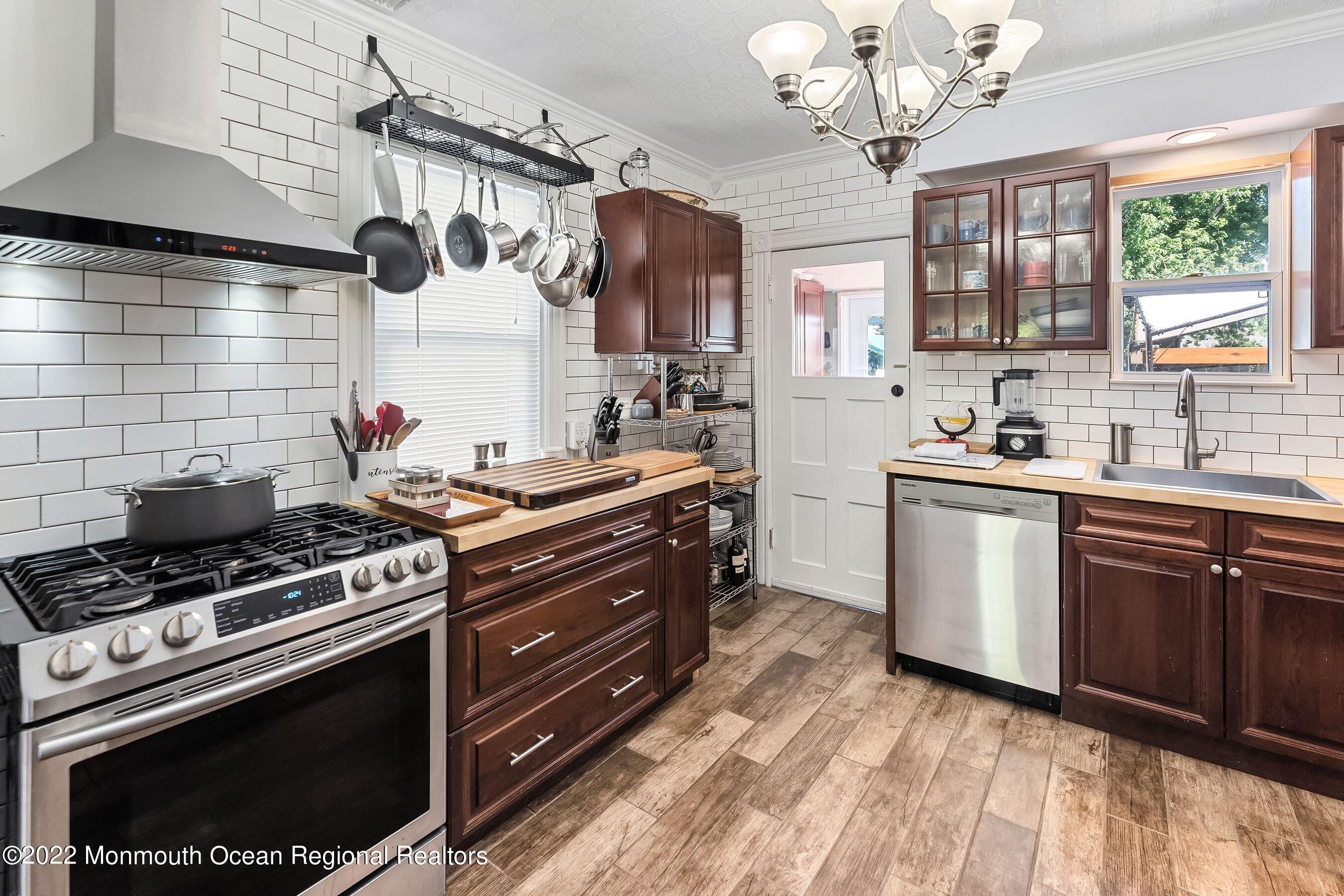167 1st Street Keyport, NJ 07735 - Photo 15 of 31 Kitchen