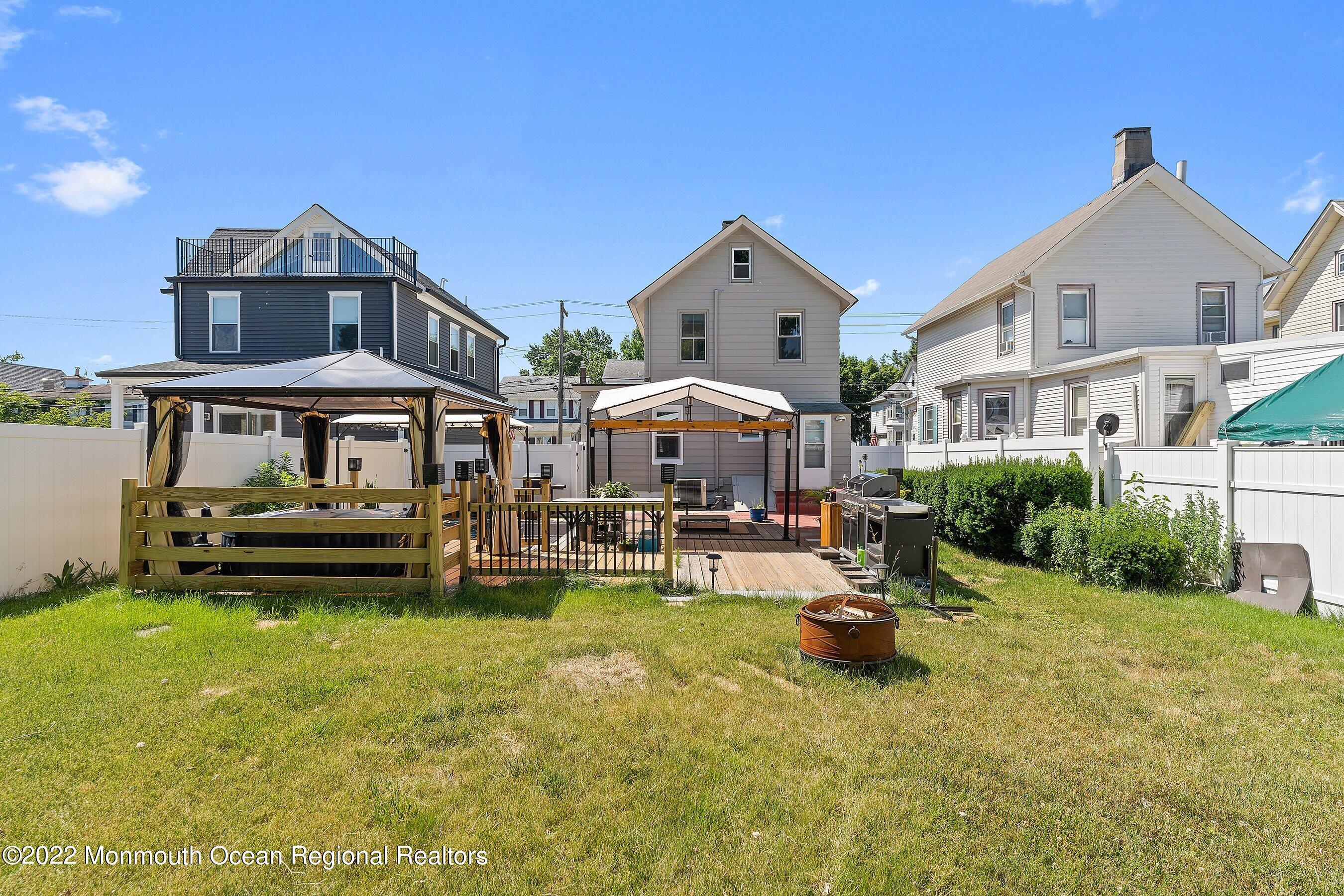 167 1st Street Keyport, NJ 07735 - Photo 29 of 31 Yard