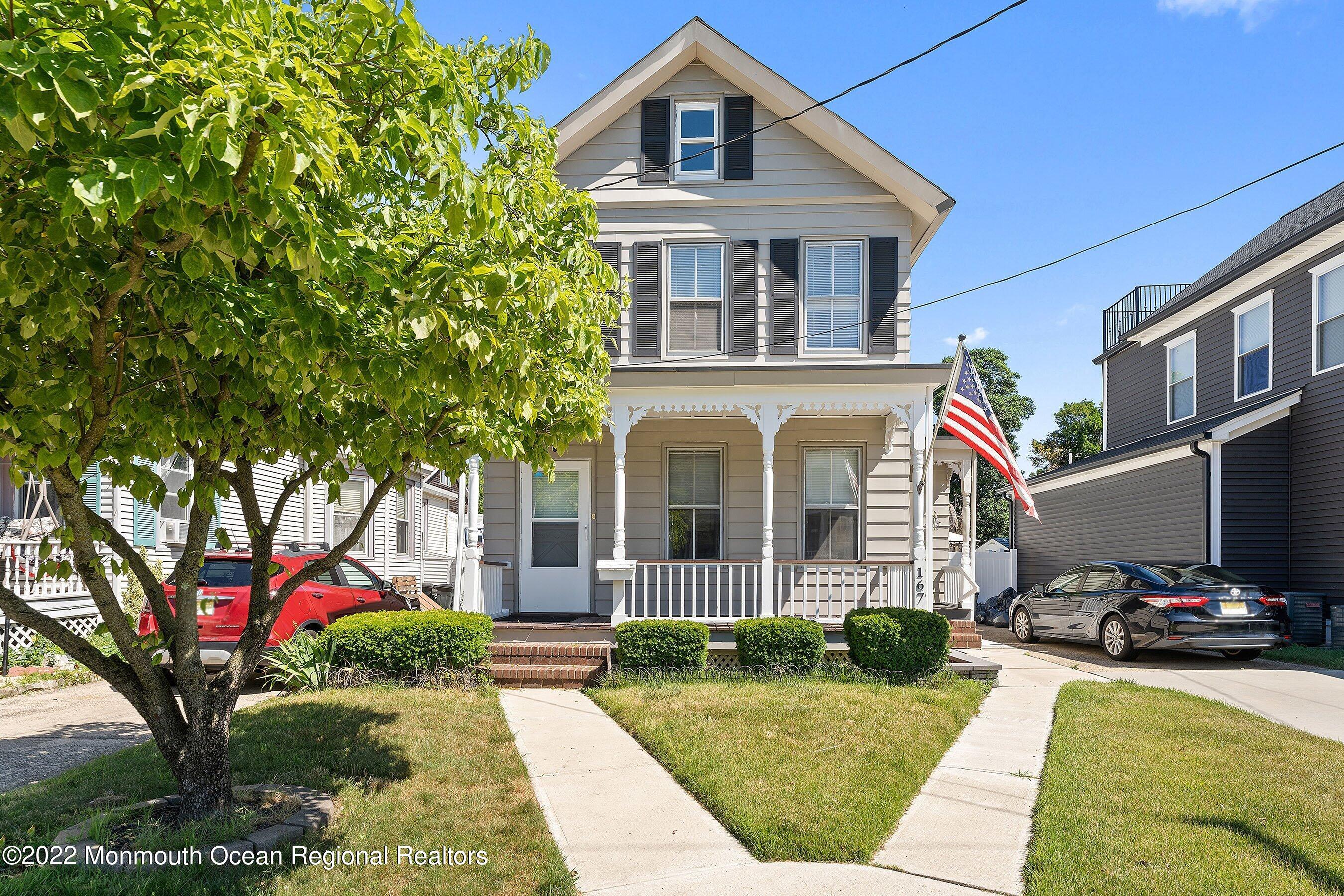 167 1st Street Keyport, NJ 07735 - Photo 5 of 31 Front