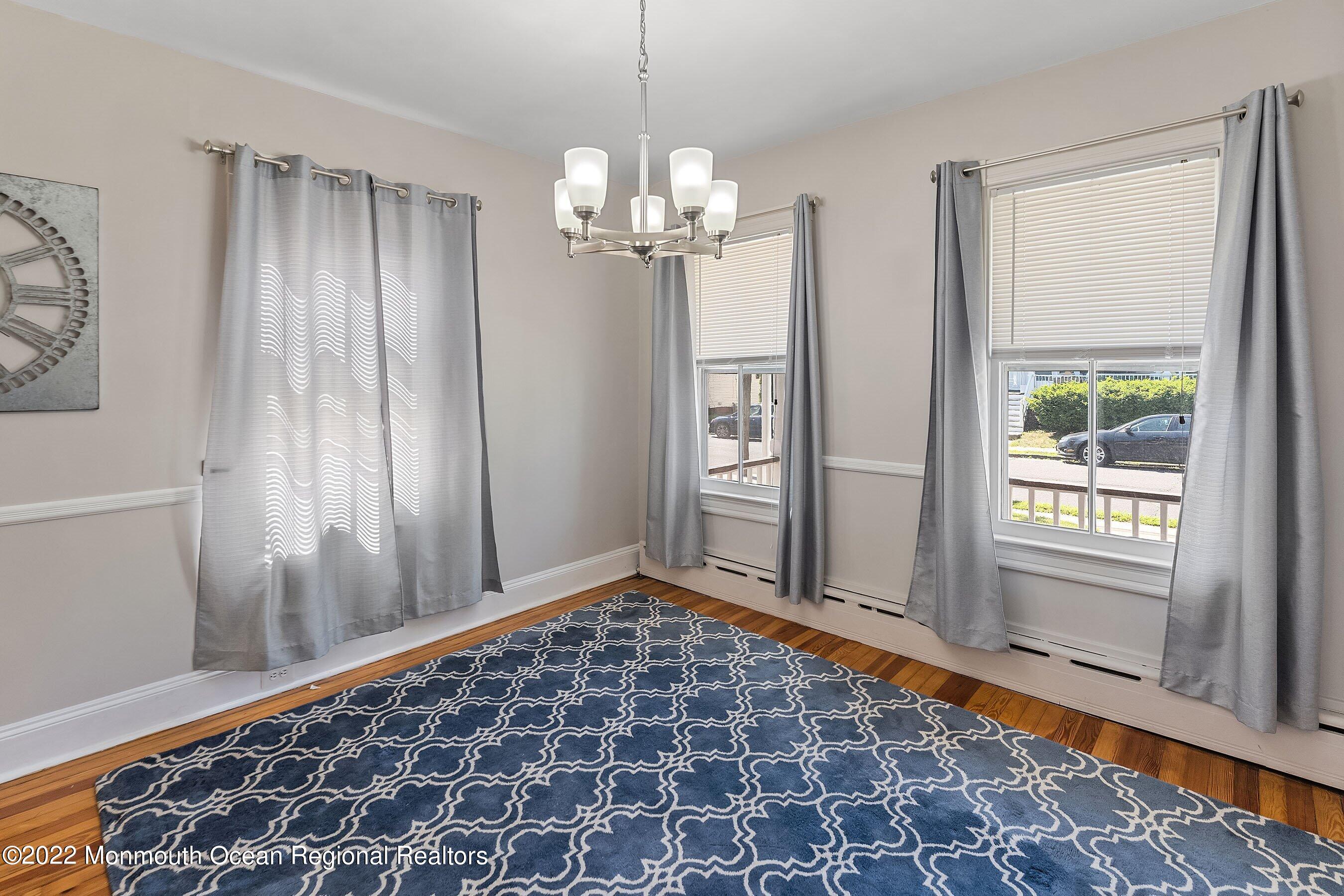 167 1st Street Keyport, NJ 07735 - Photo 10 of 31 Dining