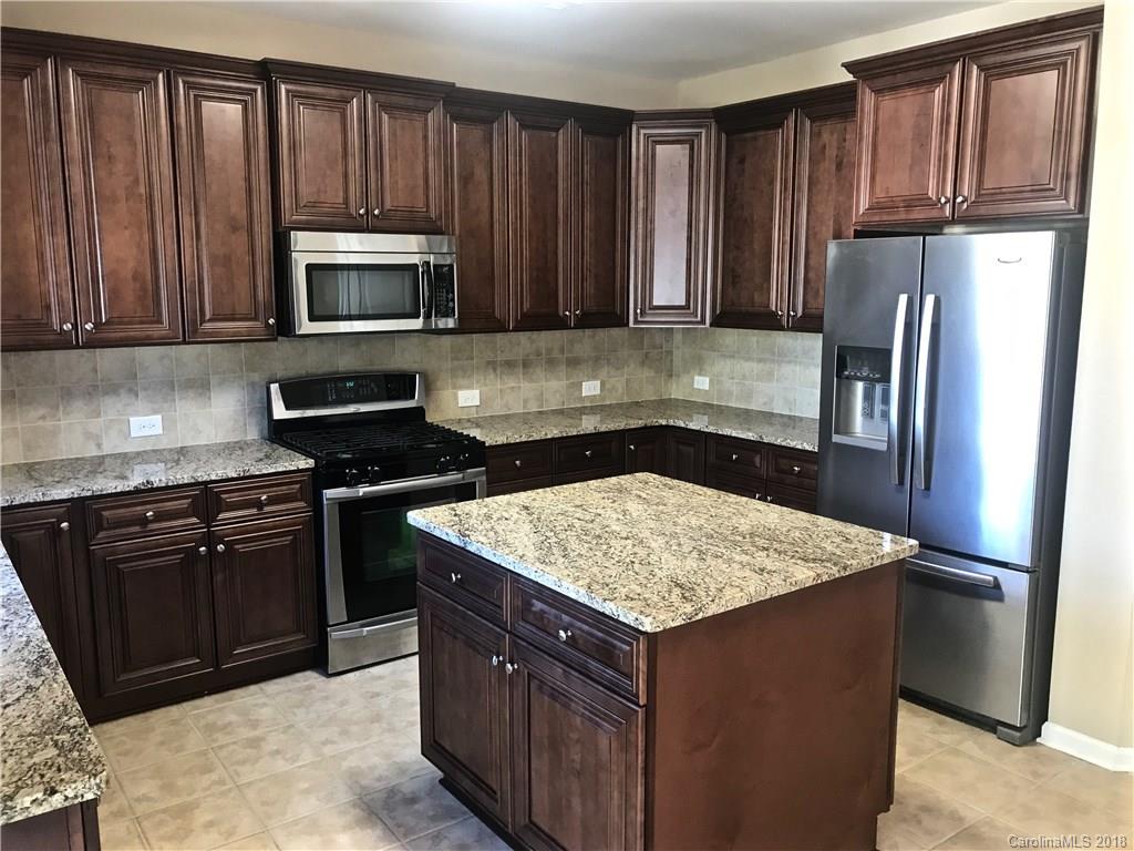 5816 Cactus Valley Road Charlotte, NC 28277 - Photo 6 of 25 Gallery Image 6