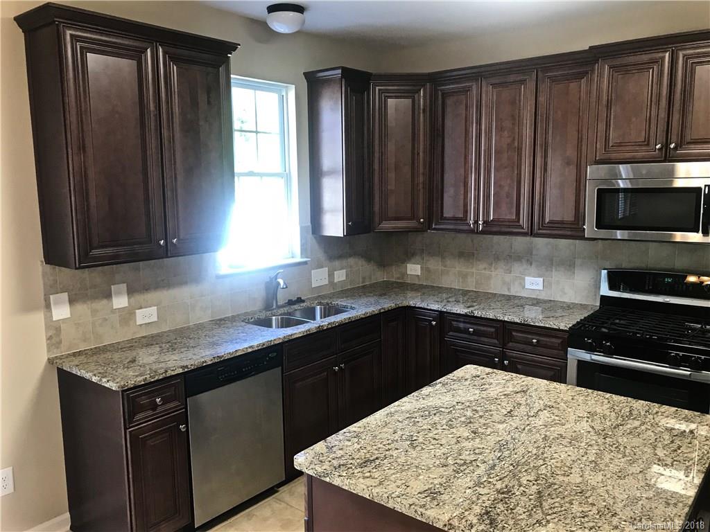 5816 Cactus Valley Road Charlotte, NC 28277 - Photo 7 of 25 Gallery Image 7