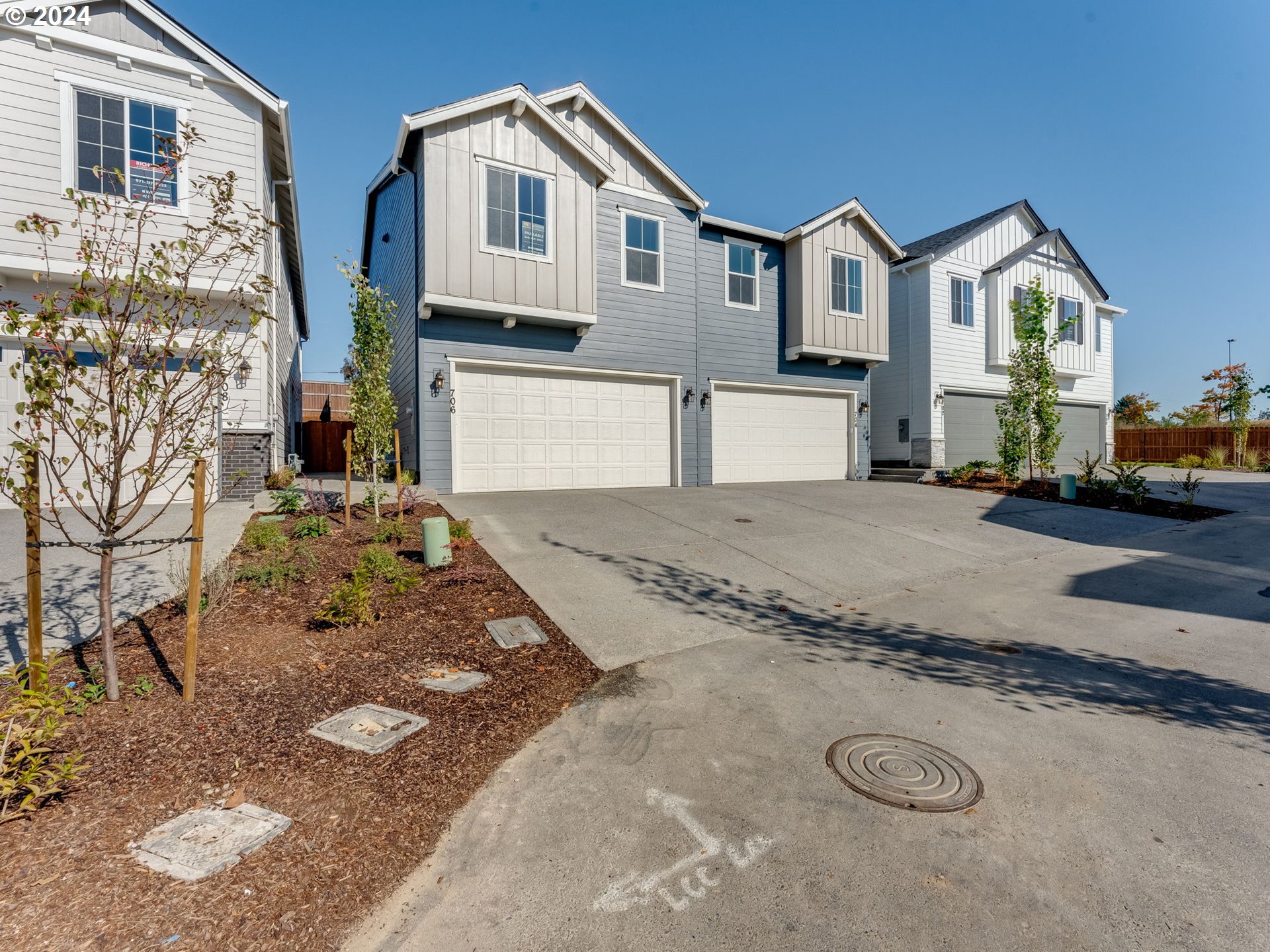 706 Northwest 178th Street Ridgefield, WA 98642 - Photo 3 of 39