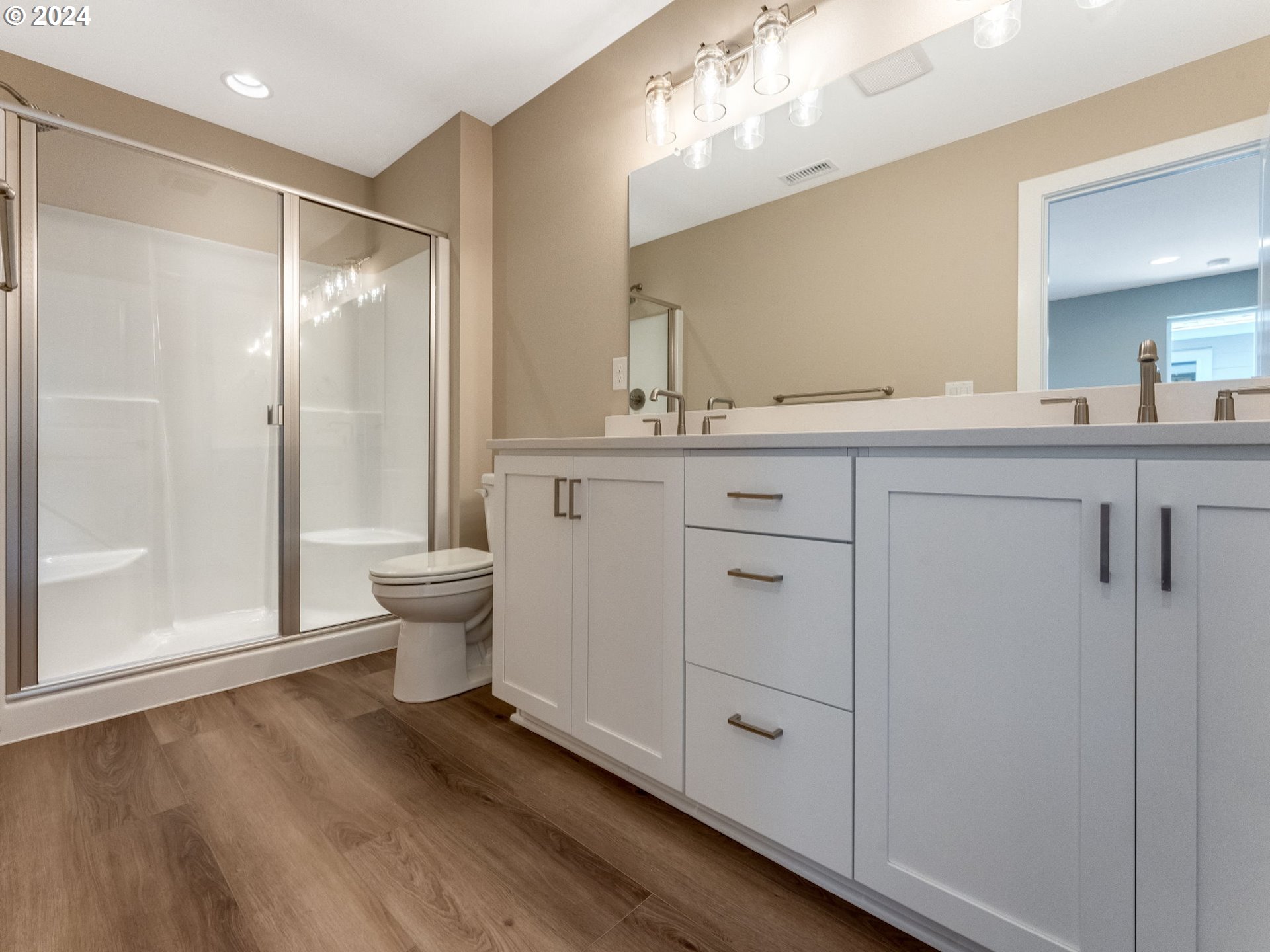 706 Northwest 178th Street Ridgefield, WA 98642 - Photo 31 of 39