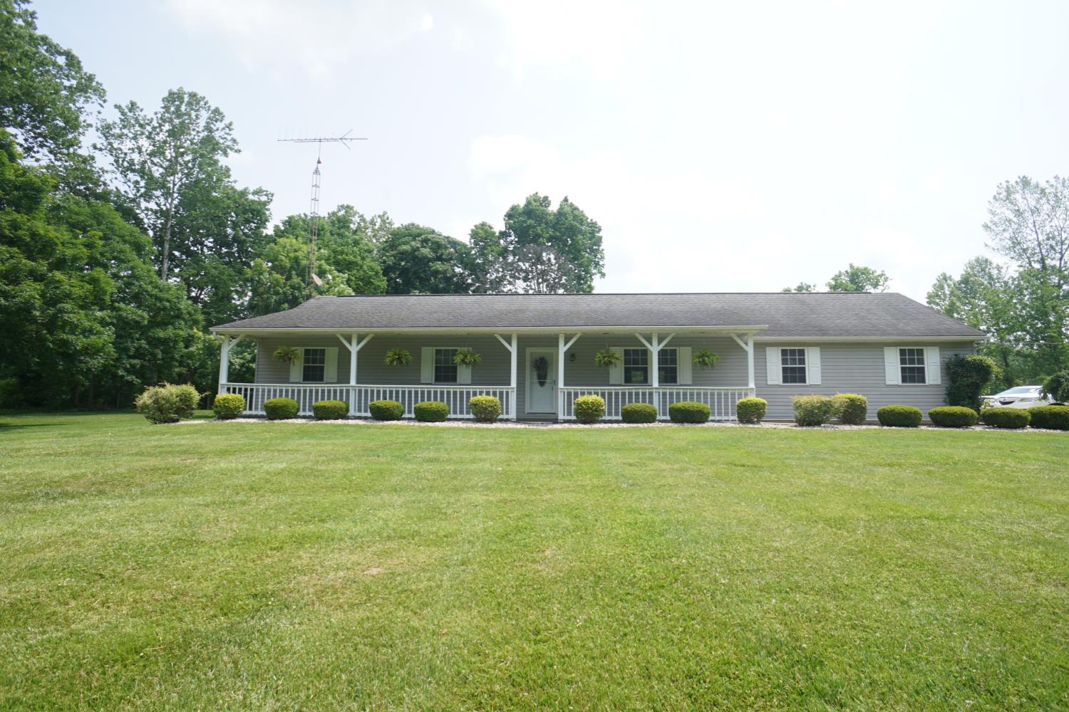 11173 Little Duck Creek Road Metamora, IN 47030 - Photo 3 of 44