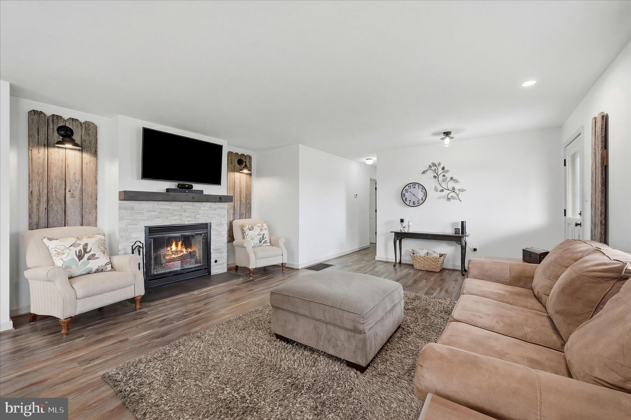 2171 Oranda Road Strasburg, VA 22657 - Photo 13 of 69 Gorgeous open concept!