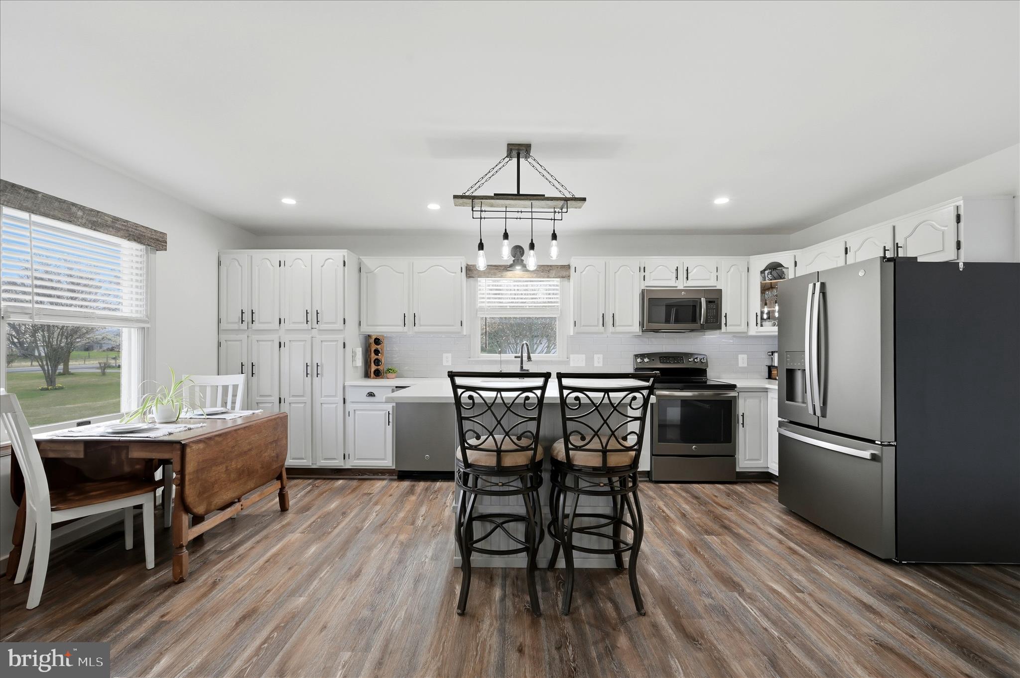 2171 Oranda Road Strasburg, VA 22657 - Photo 16 of 69 Kitchen opens to living area