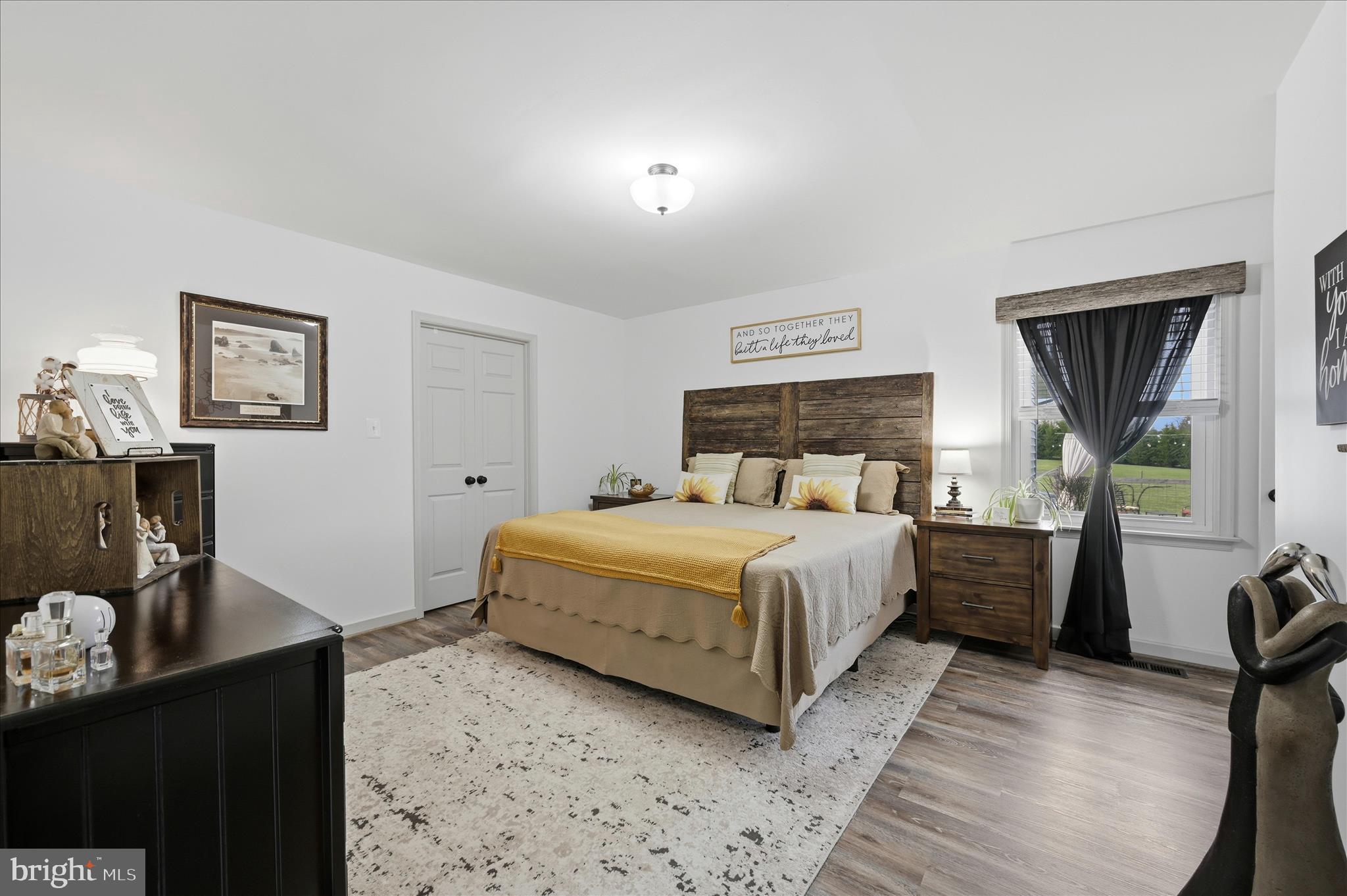 2171 Oranda Road Strasburg, VA 22657 - Photo 25 of 69 Primary Bedroom is large!