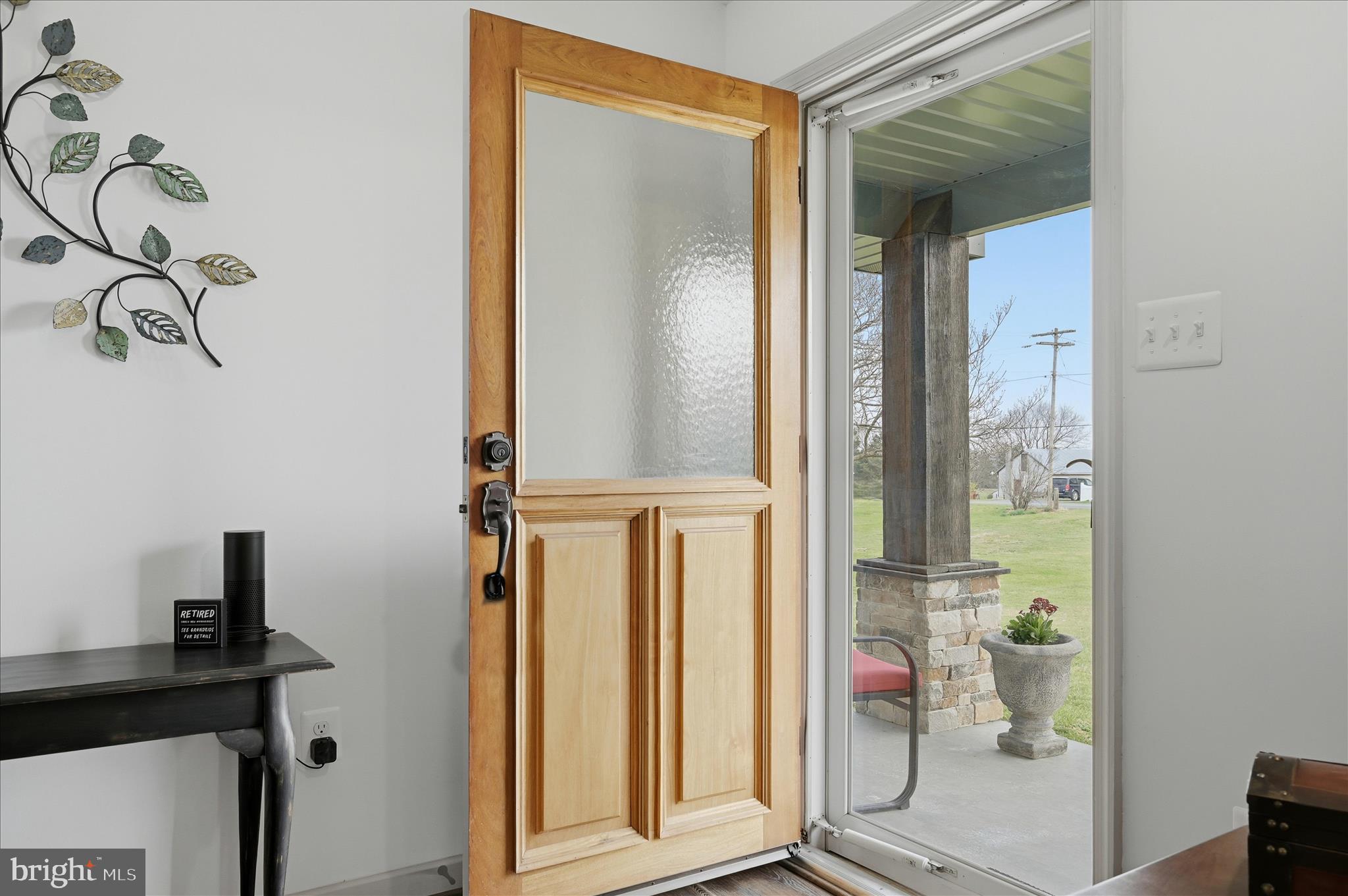 2171 Oranda Road Strasburg, VA 22657 - Photo 10 of 69 Beautiful entrance door