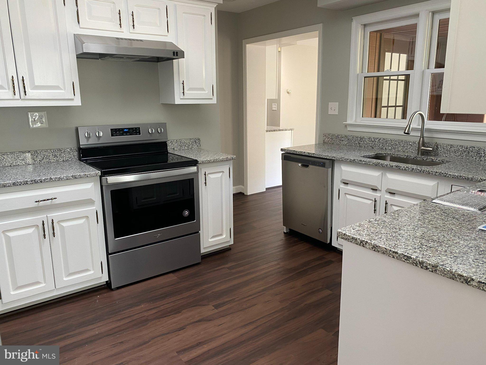 521 Beulah Road Vienna, VA 22180 - Photo 23 of 27