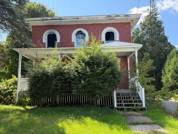 $19,000 | 102 Fort Covington Street, Malone, NY 12953