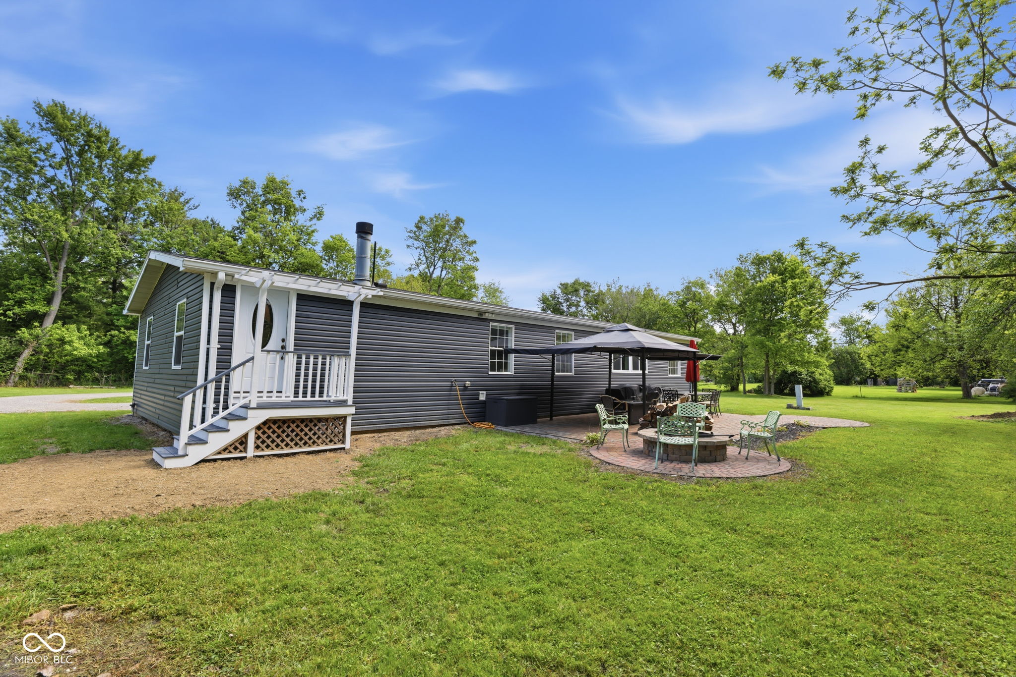 520 West 4th Street Sheridan, IN 46069 - Photo 3 of 52