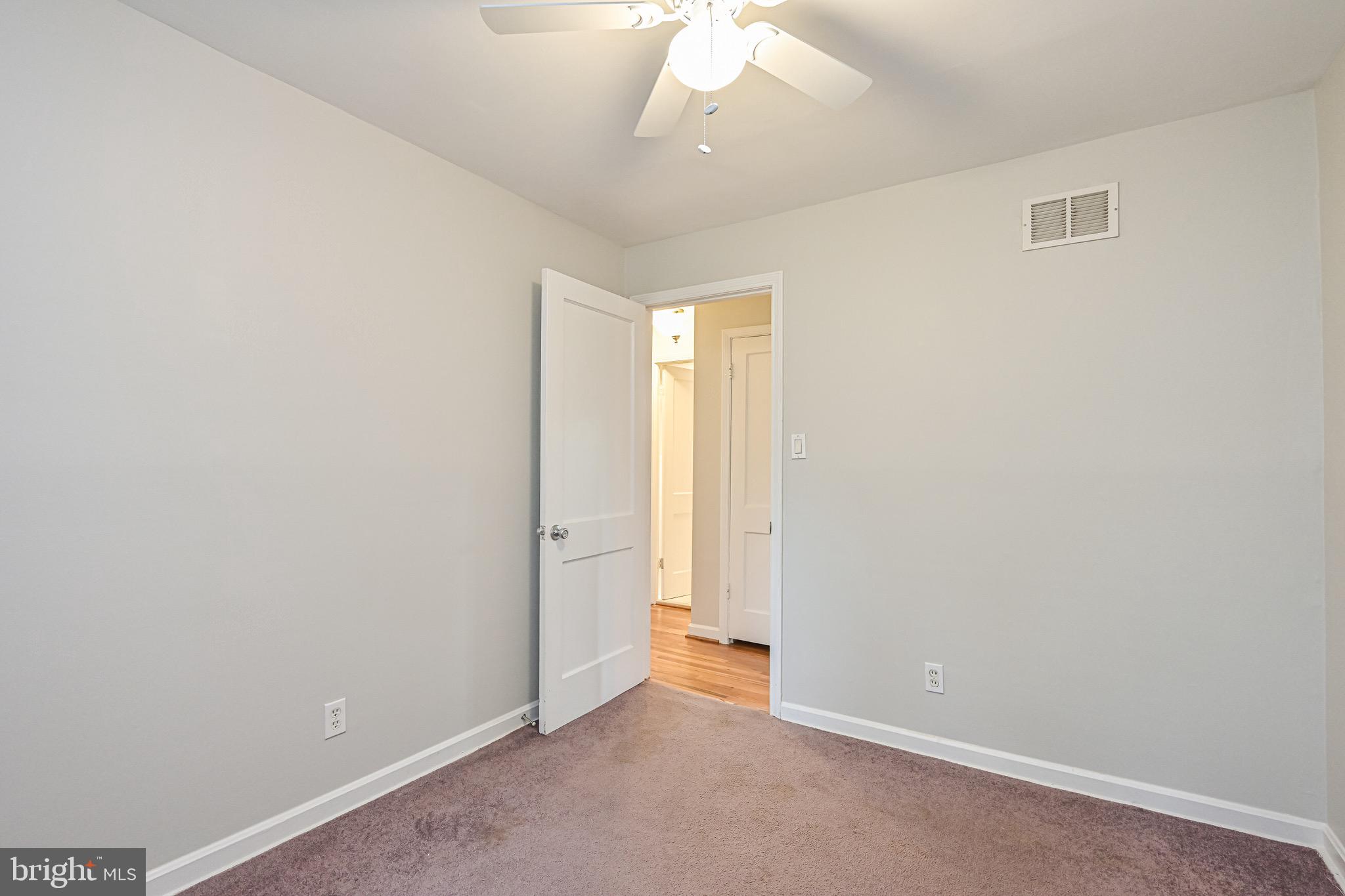 8006 Jackson Road Alexandria, VA 22308 - Photo 12 of 47
