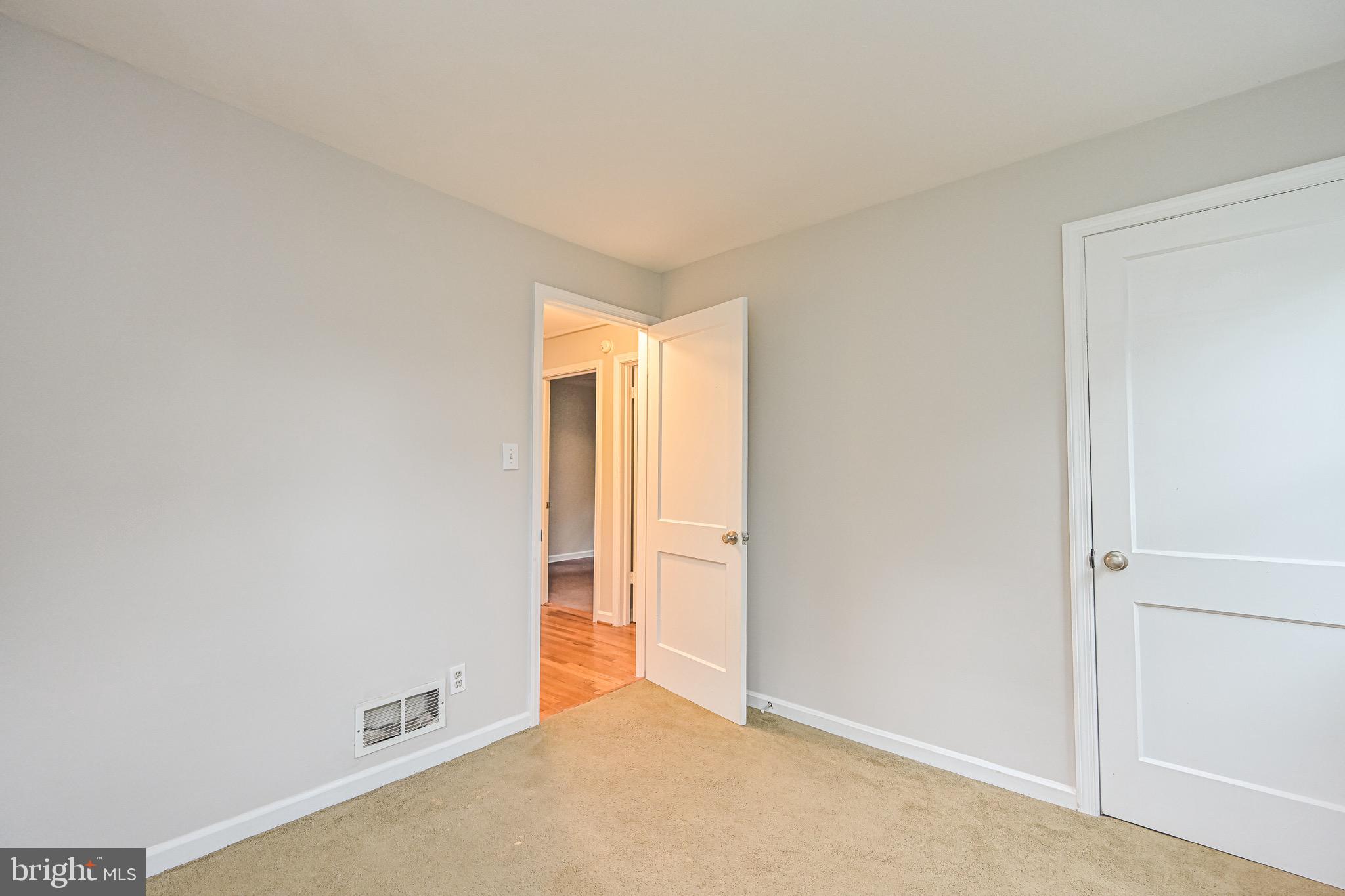 8006 Jackson Road Alexandria, VA 22308 - Photo 14 of 47