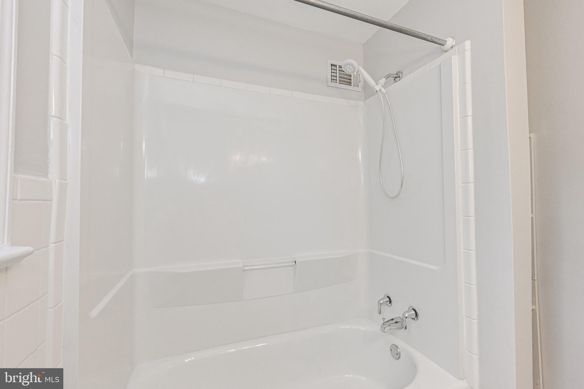 8006 Jackson Road Alexandria, VA 22308 - Photo 17 of 47