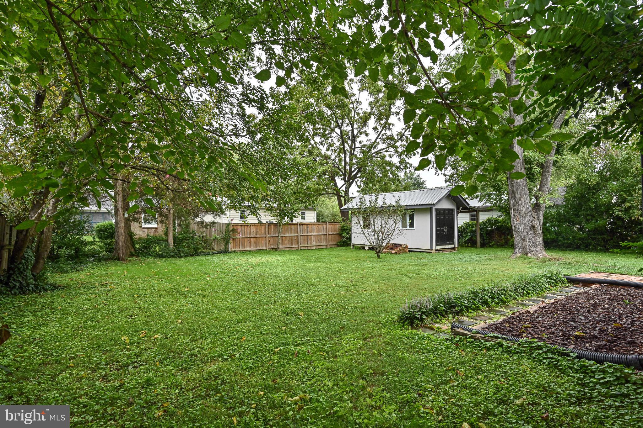 8006 Jackson Road Alexandria, VA 22308 - Photo 35 of 47