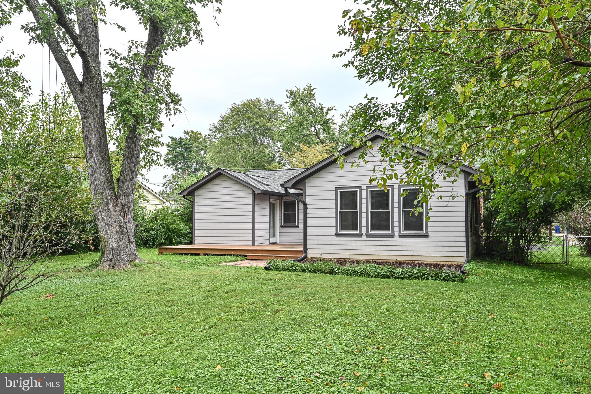 8006 Jackson Road Alexandria, VA 22308 - Photo 38 of 47