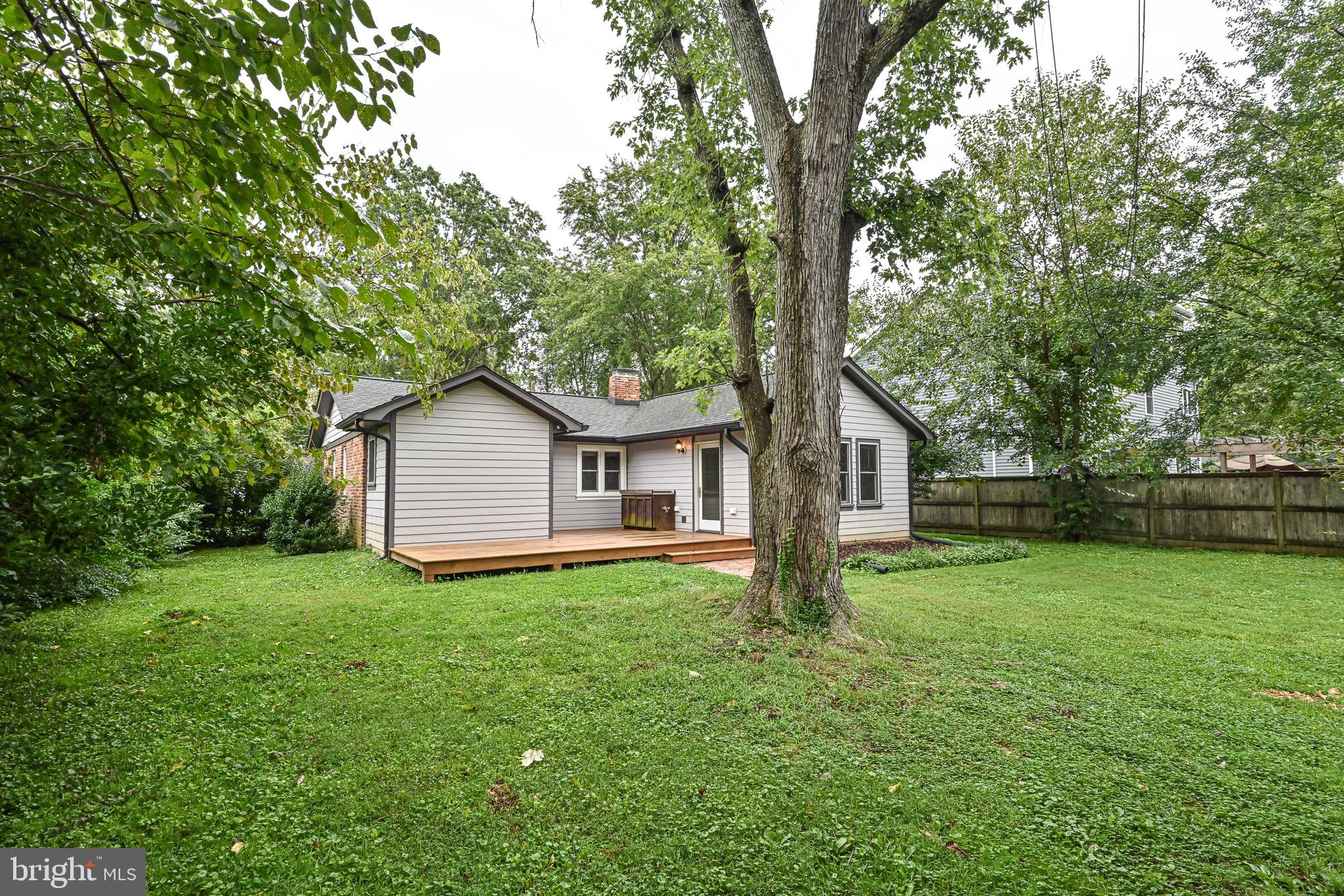 8006 Jackson Road Alexandria, VA 22308 - Photo 41 of 47