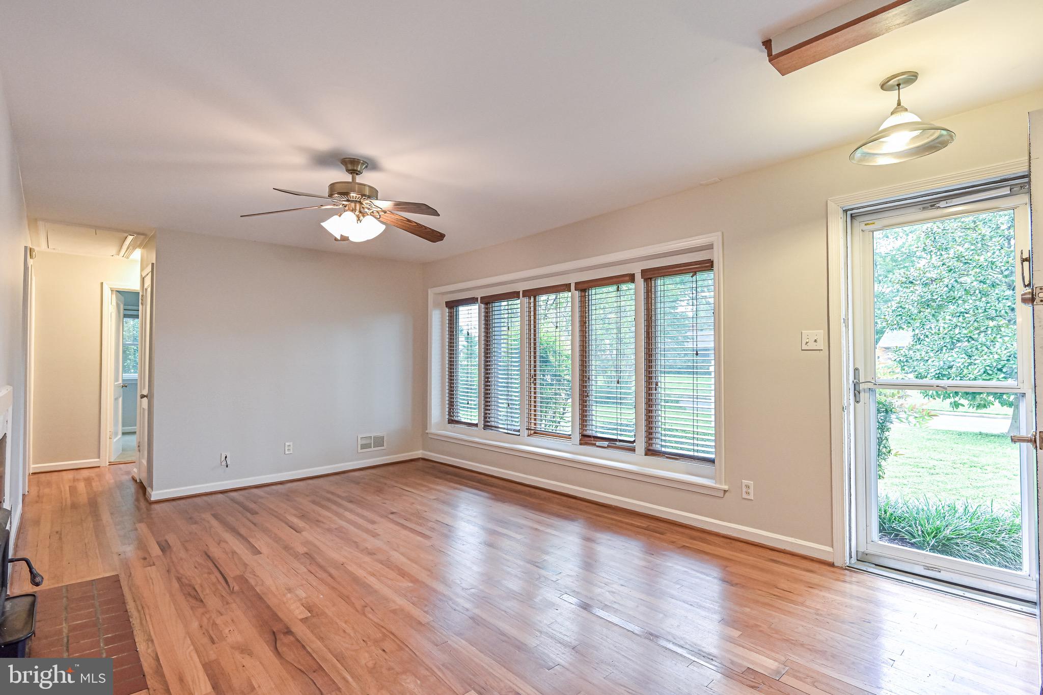 8006 Jackson Road Alexandria, VA 22308 - Photo 7 of 47