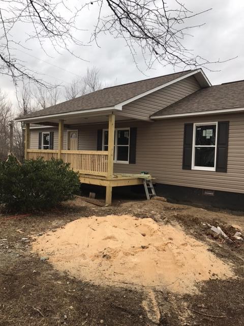 1011 Ashburn Road Monterey, TN 38574 - Photo 1 of 26 1011 Ashburn Rd
