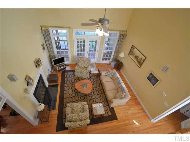 5764 Olde South Road Raleigh, NC 27606 - Photo 9 of 23 Den/Family/Great Room