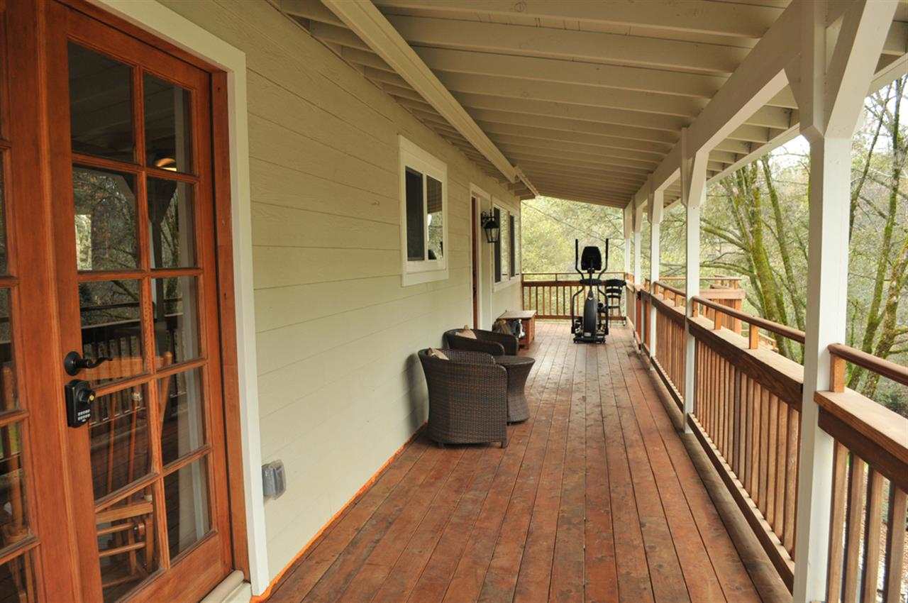 19954 Bear Ridge Road Grass Valley, CA 95949 - Photo 2 of 14 Gallery Image 2