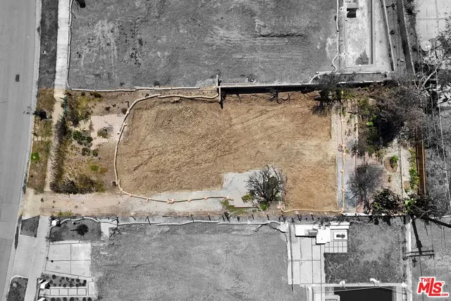 $1,800,000 | 563 North Tahquitz Place, Pacific Palisades, CA 90272