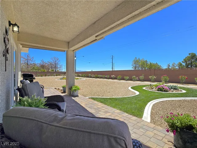 $519,900 | 5471 Lincolnwood Court, Pahrump, NV 89061