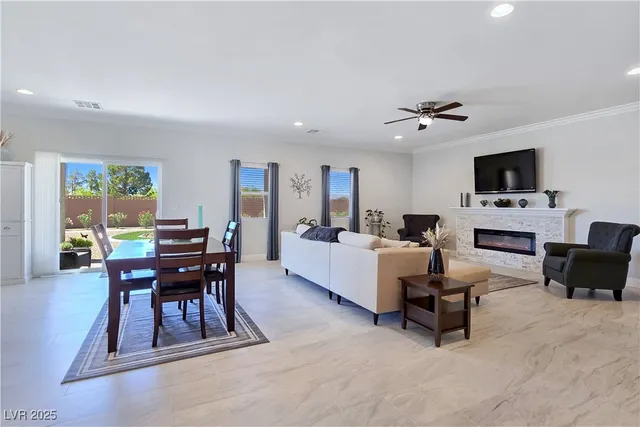 $519,900 | 5471 Lincolnwood Court, Pahrump, NV 89061