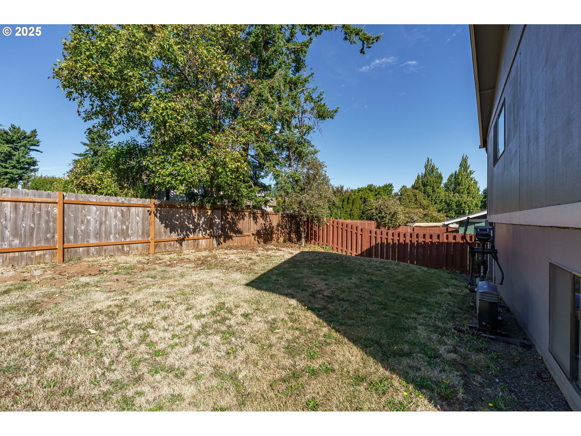 737 Northwest 20th Avenue Camas, WA 98607 - Photo 35 of 40 a view of a backyard