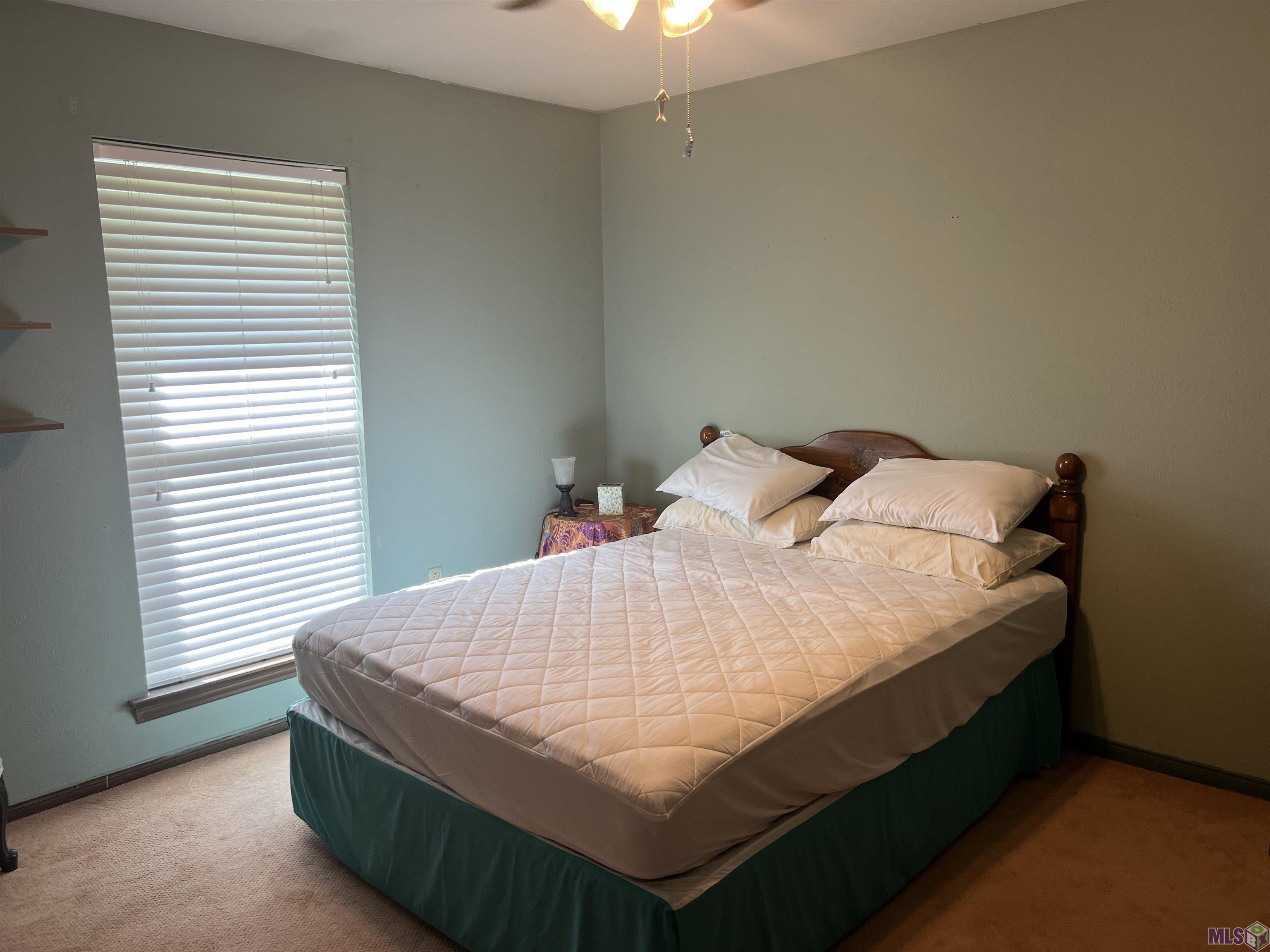 1122 Rue Crozat Baton Rouge, LA 70810 - Photo 15 of 21 Guest Bedroom 2