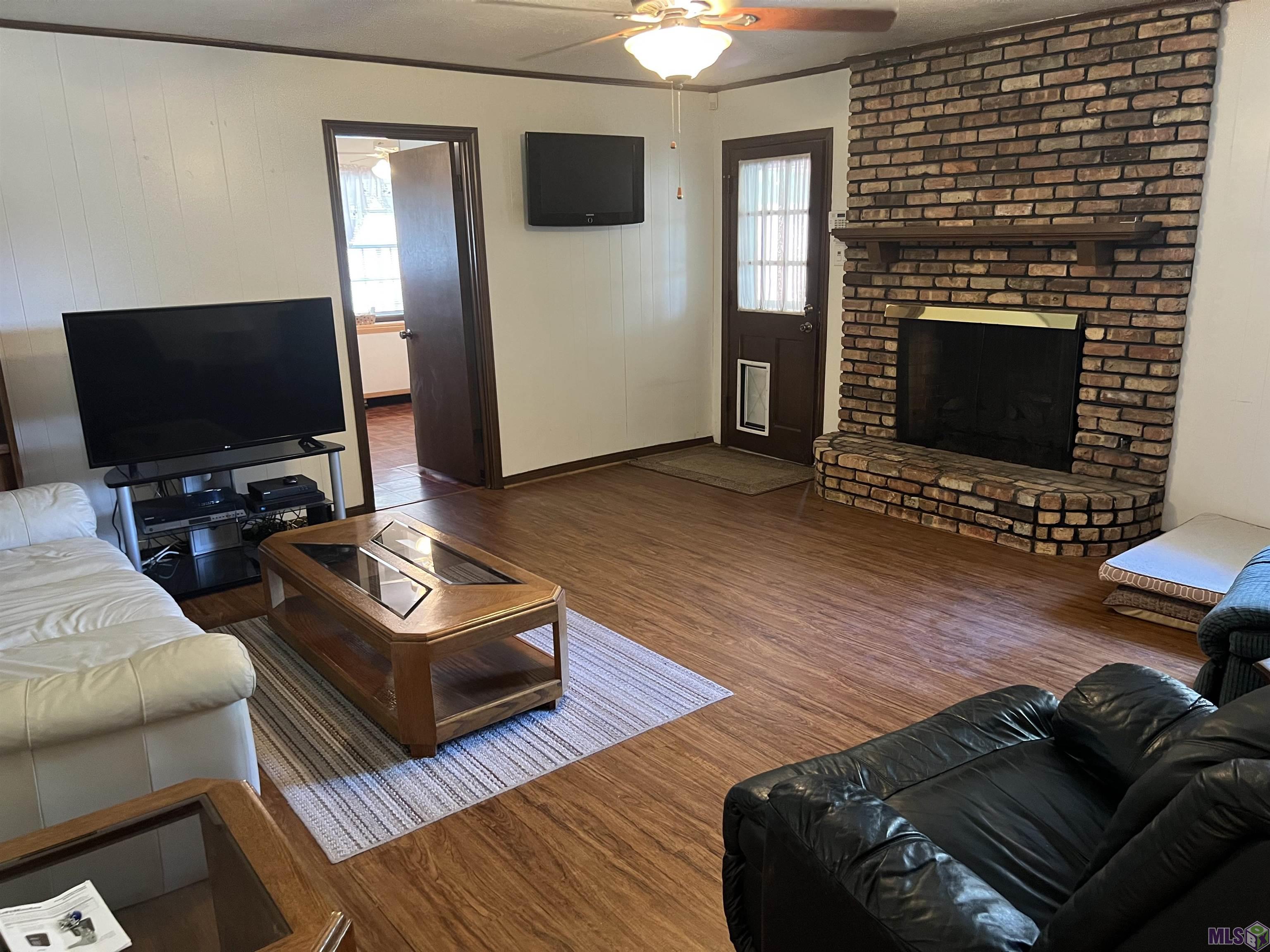 1122 Rue Crozat Baton Rouge, LA 70810 - Photo 8 of 21 Den