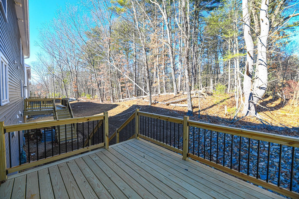 4 Delphi Way Londonderry, NH 03053 - Photo 19 of 20 Gallery Image 19