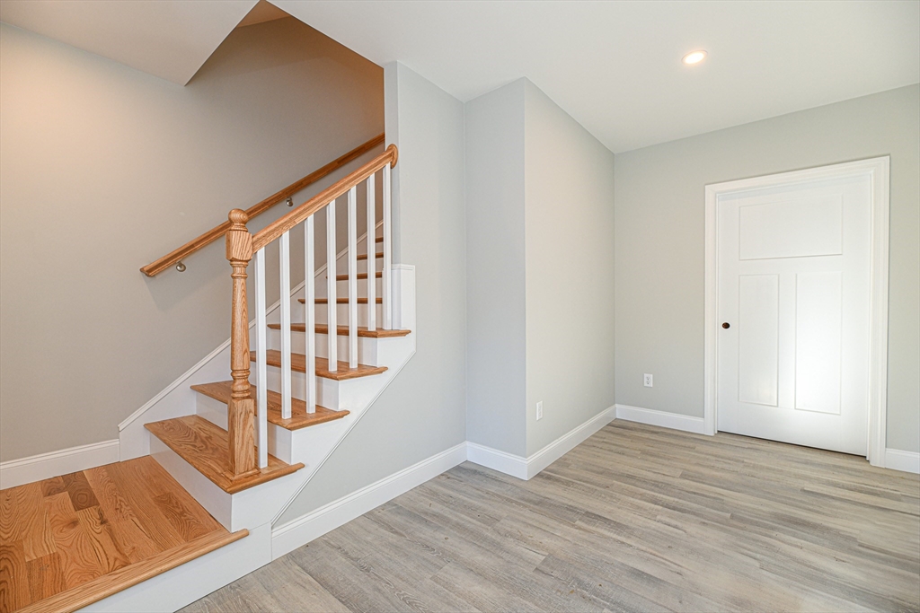 4 Delphi Way Londonderry, NH 03053 - Photo 10 of 20 Gallery Image 10