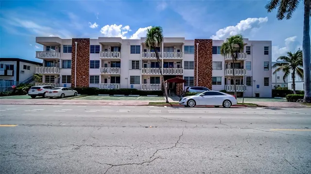 $1,850 | 1150 Euclid Avenue, Unit 111, Miami Beach, FL 33139