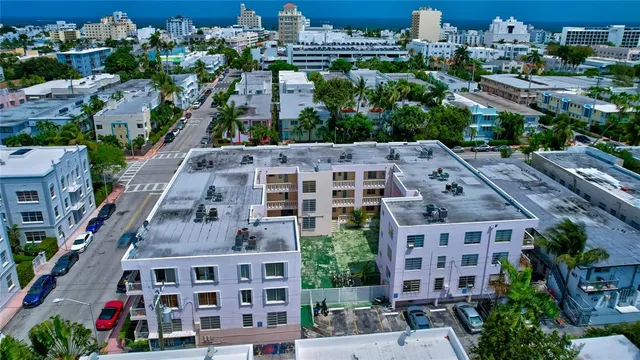 $1,850 | 1150 Euclid Avenue, Unit 111, Miami Beach, FL 33139