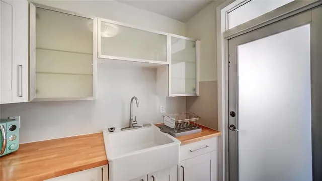 $1,850 | 1150 Euclid Avenue, Unit 111, Miami Beach, FL 33139