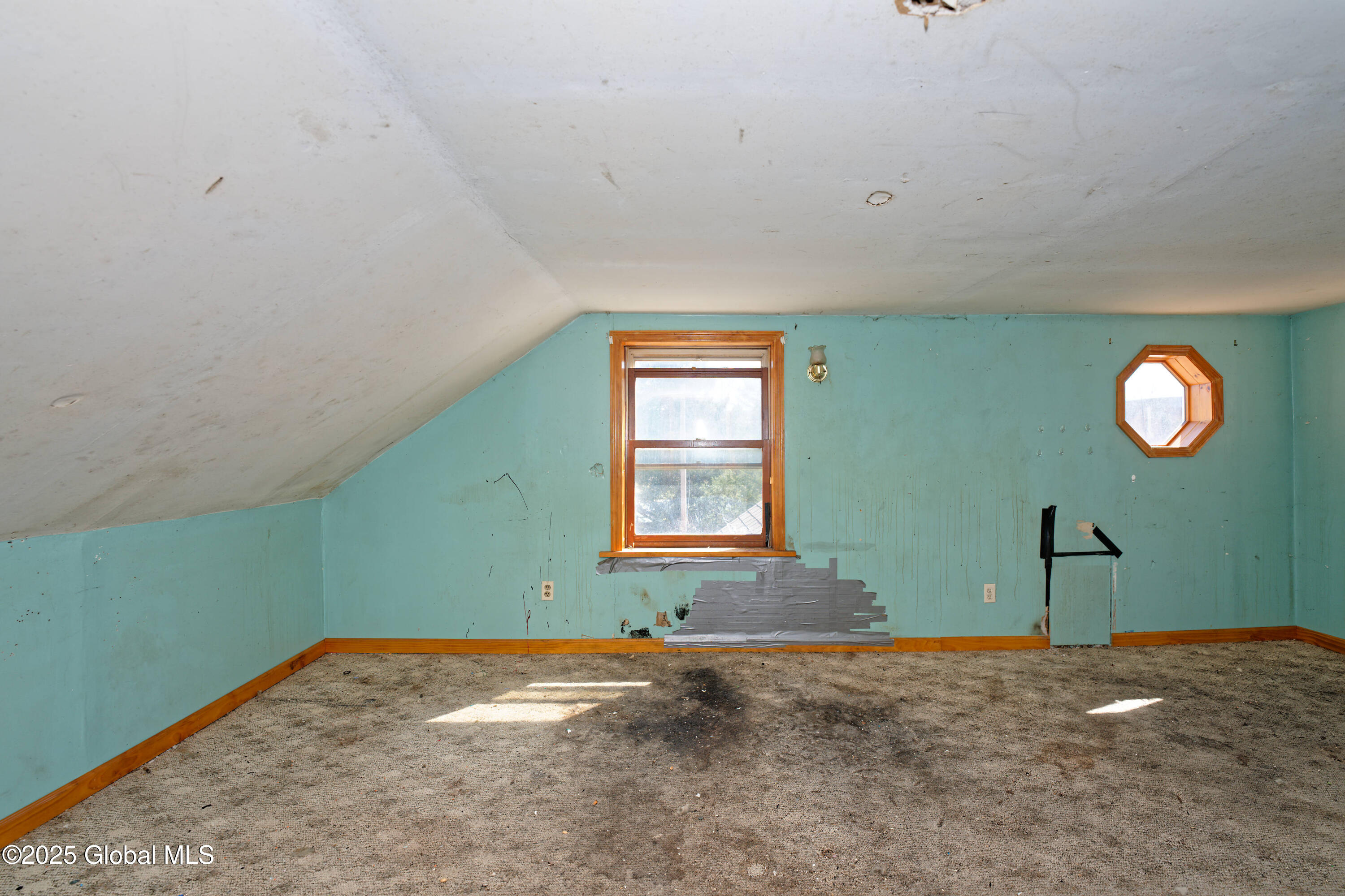 1135 Sacandaga Road Schenectady, NY 12302 - Photo 21 of 33 4 Bedroom 5