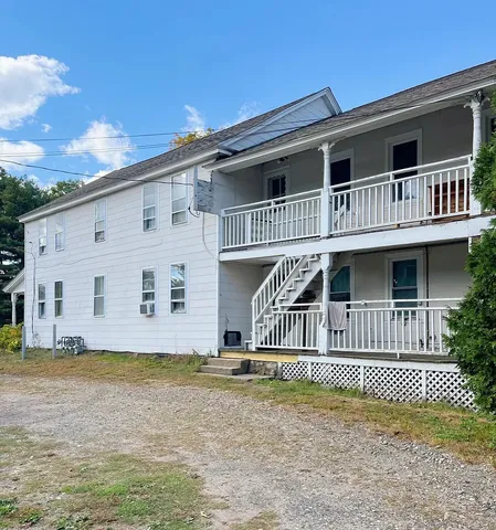 $1,400 | 4 Dowd Avenue, Canton, CT 06019