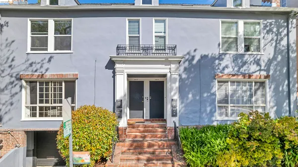 $1,600,000 | 2421 Hilgard Avenue, Berkeley, CA 94709