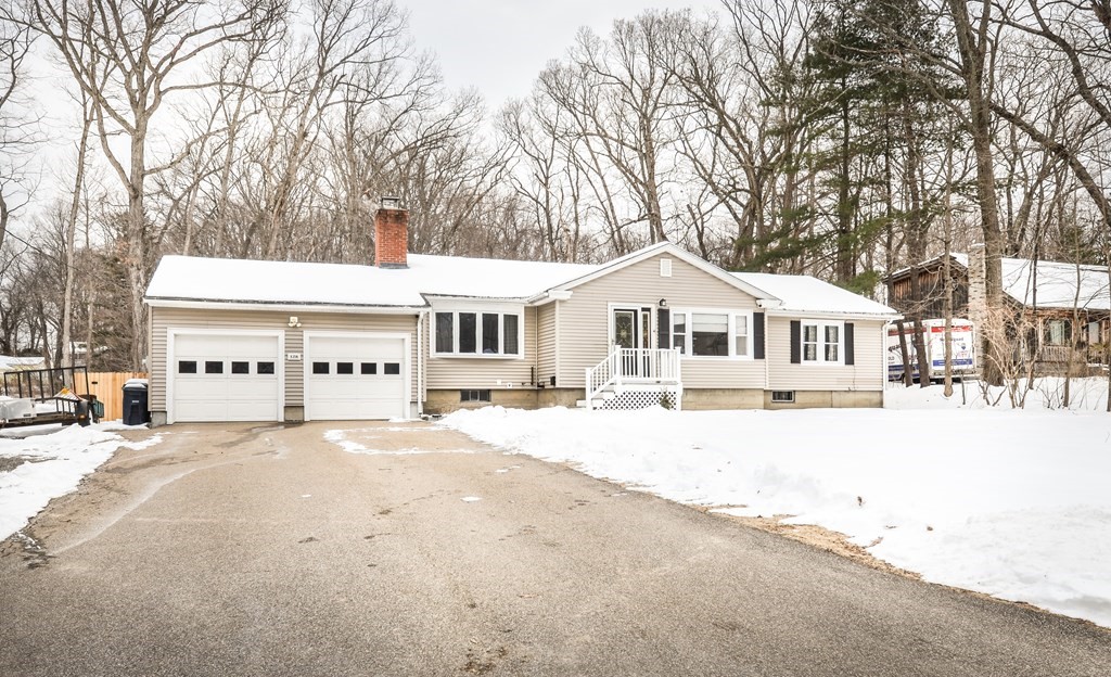 128 Jamieson Road Holden, MA 01520 - Photo 1 of 41 Gallery Image 1