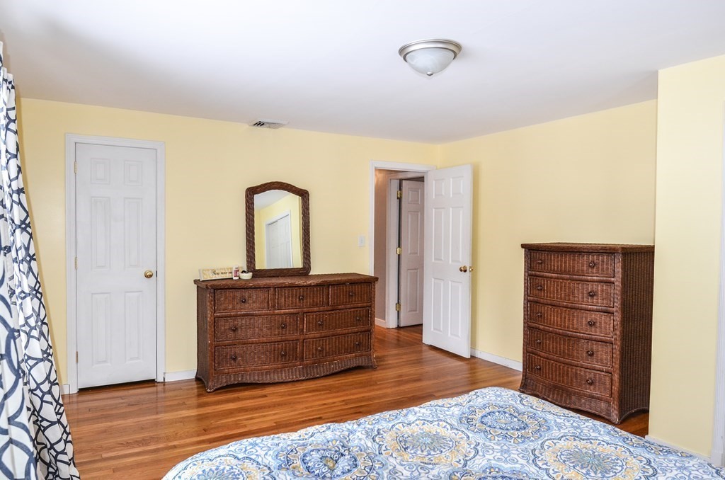 128 Jamieson Road Holden, MA 01520 - Photo 25 of 41 Gallery Image 25