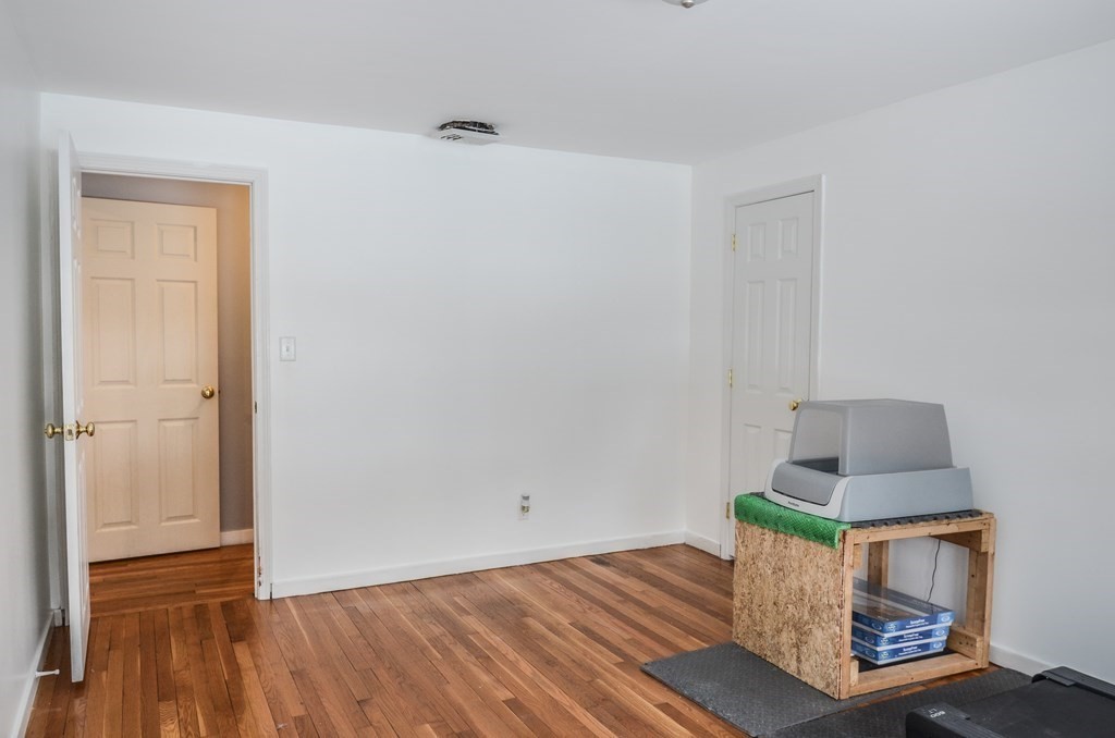 128 Jamieson Road Holden, MA 01520 - Photo 27 of 41 Gallery Image 27