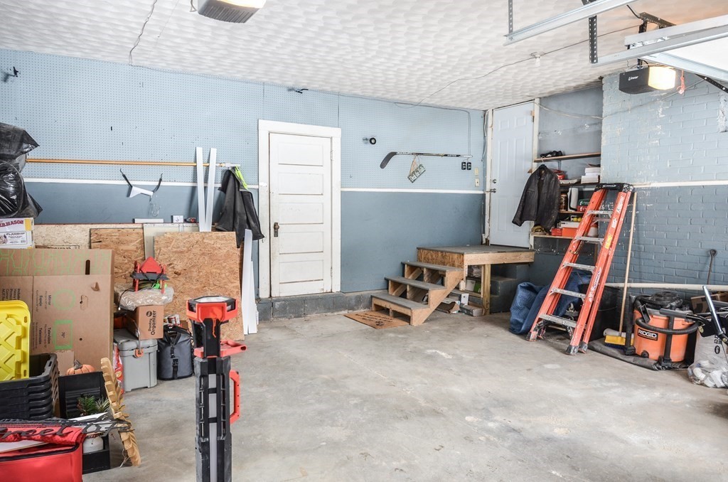 128 Jamieson Road Holden, MA 01520 - Photo 31 of 41 Gallery Image 31