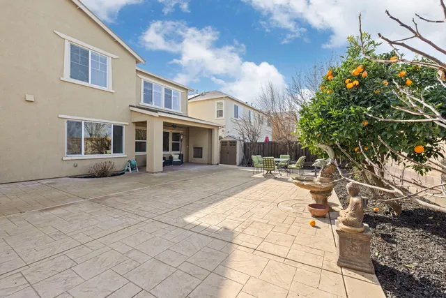 $1,250,000 | 727 North Pergola Court, Mountain House, CA 95391