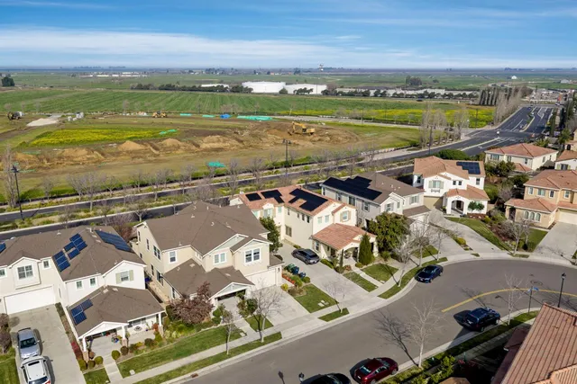 $1,250,000 | 727 North Pergola Court, Mountain House, CA 95391