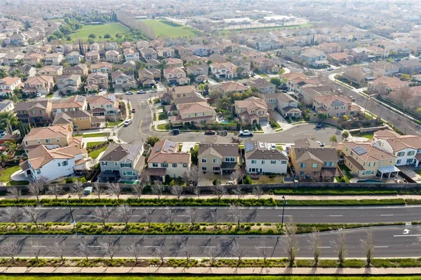 $1,250,000 | 727 North Pergola Court, Mountain House, CA 95391