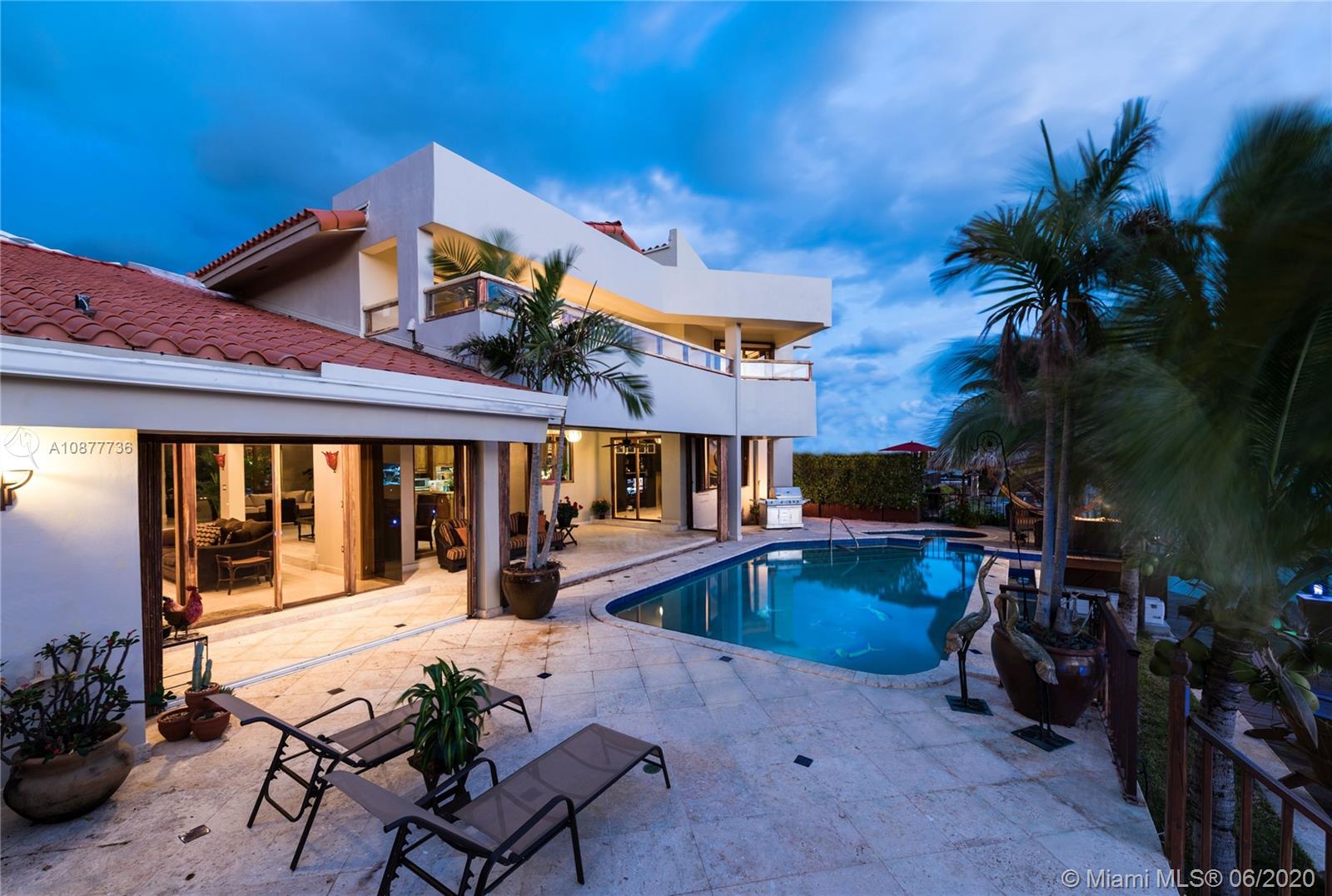 2076 Northeast 121st Road North Miami, FL 33181 - Photo 1 of 35 Gallery Image 1