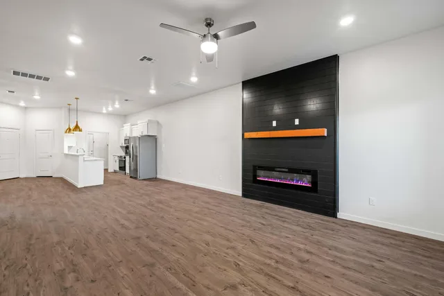 $1,725 | 7014 40th Street, Lubbock, TX 79407